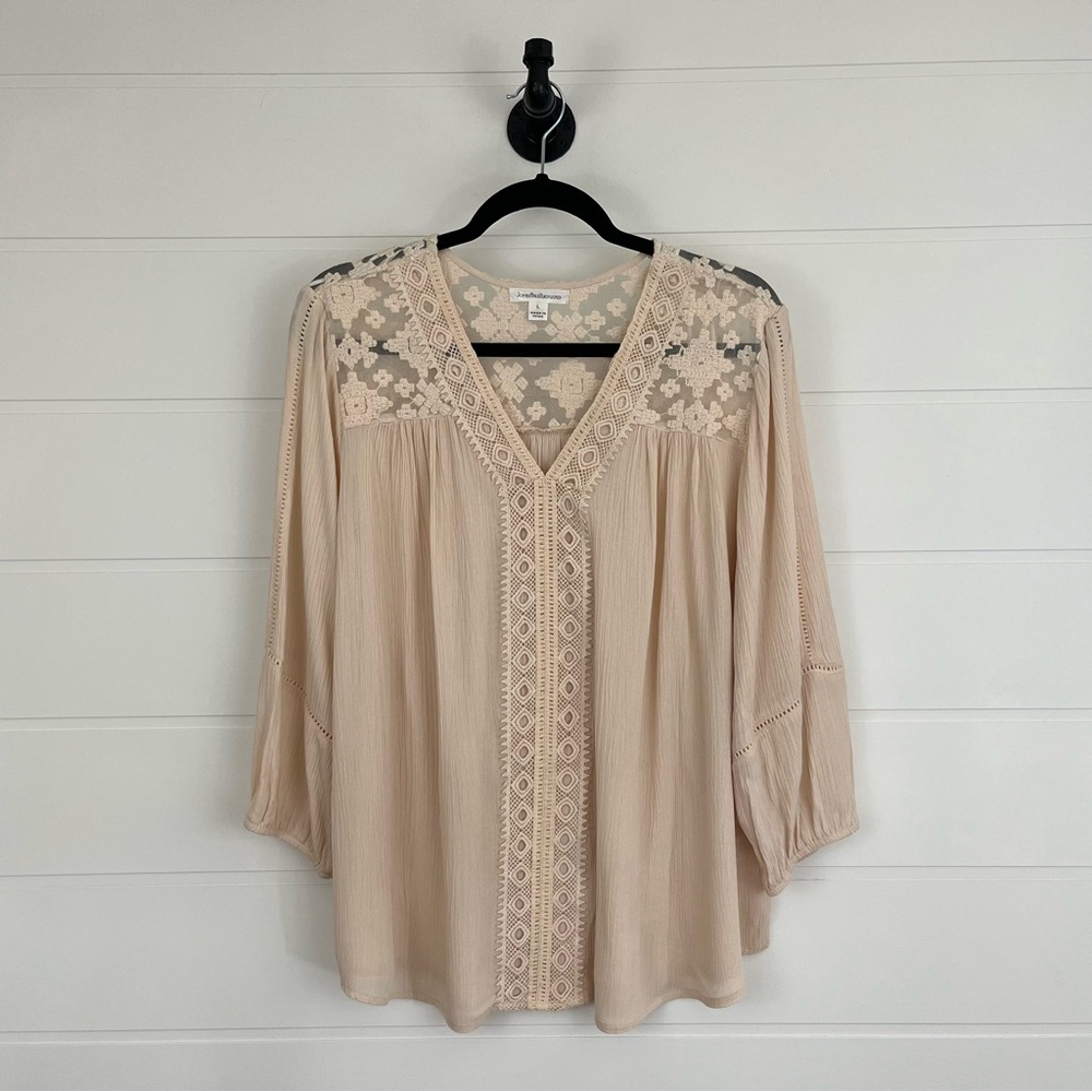 John Paul Richard Sz L Lace Embroidered Neutral top